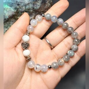 Labradorite, Agate & Howlite Bracelet | 8mm Crystal Stretch Bracelet